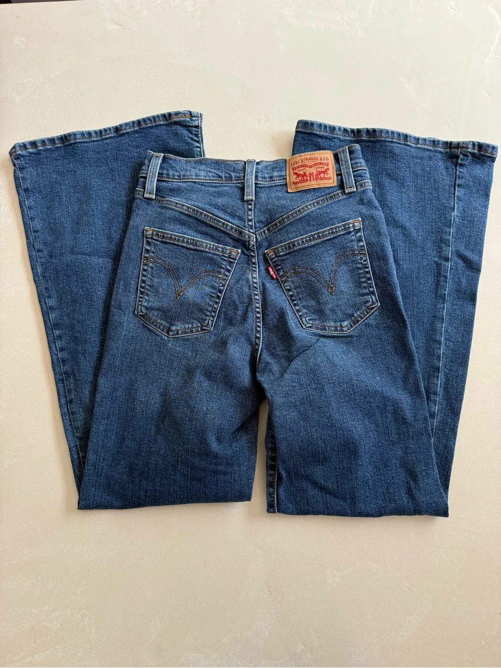 Levi’s Ribcage Bell Flare Jeans 26